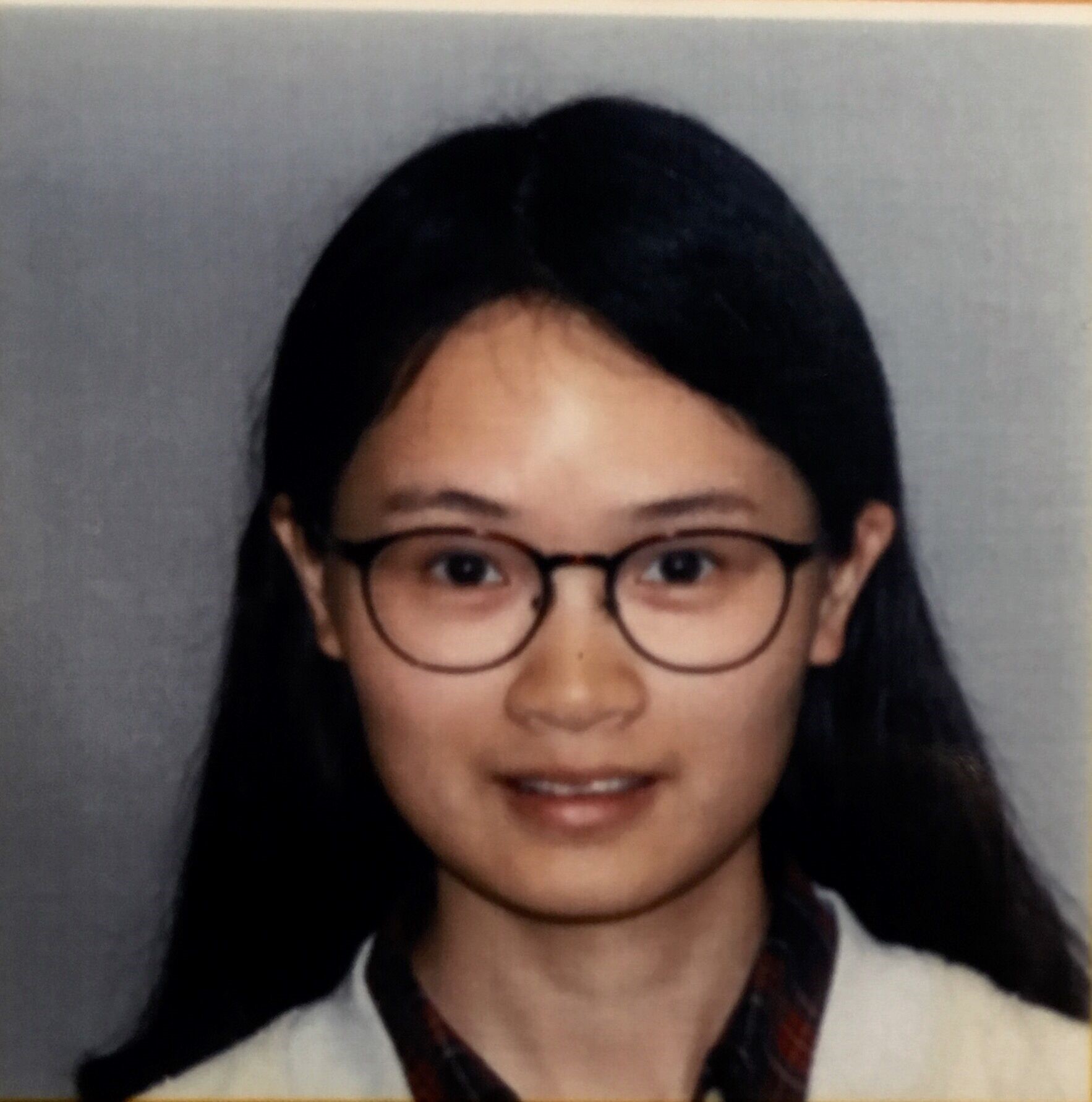 A photo of Siyan Zu.