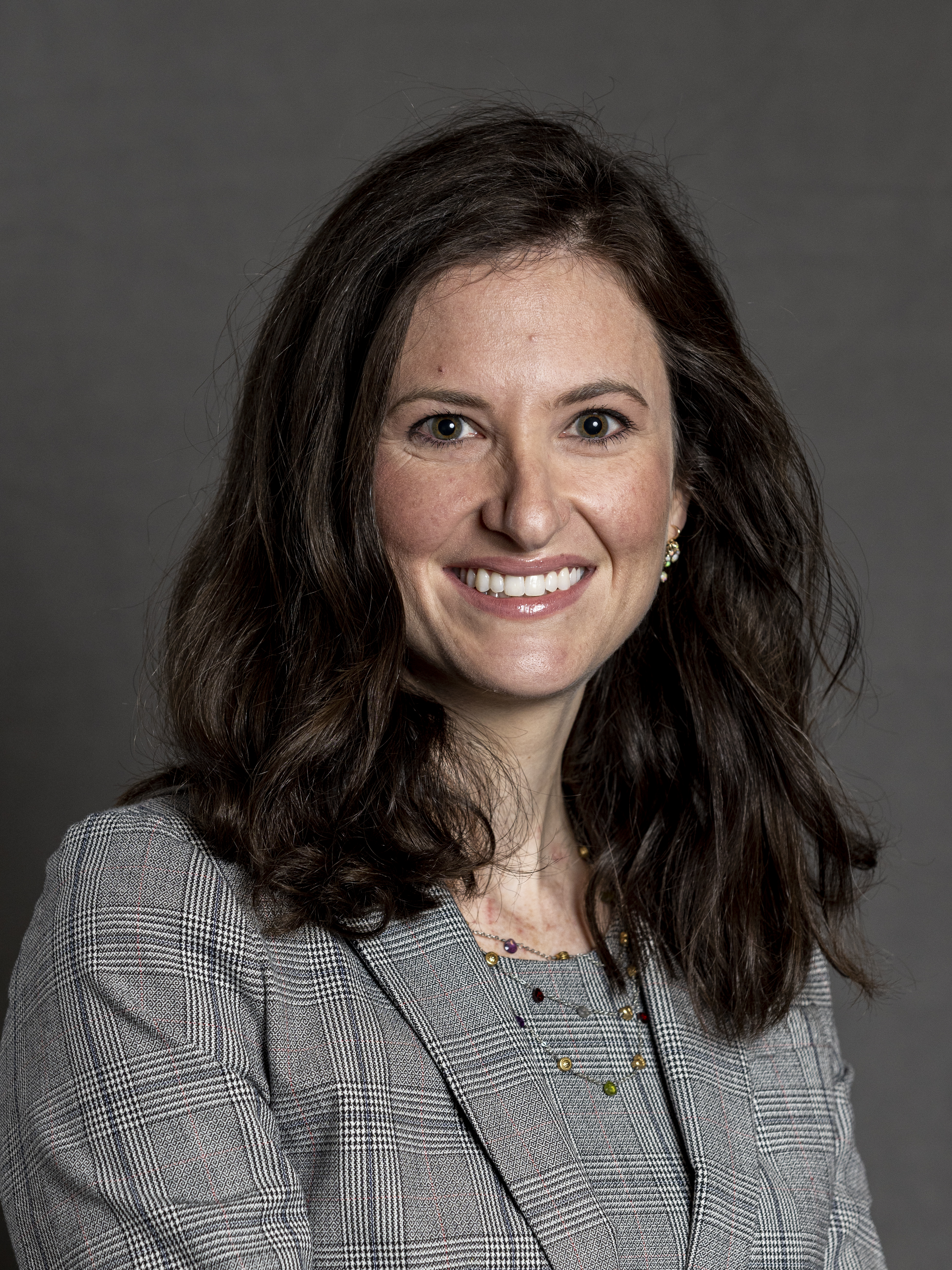 A photo of Sara Deacon.