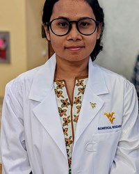 A photo of Yeasmin Akter.