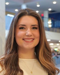 A photo of Farrah McGinnis.